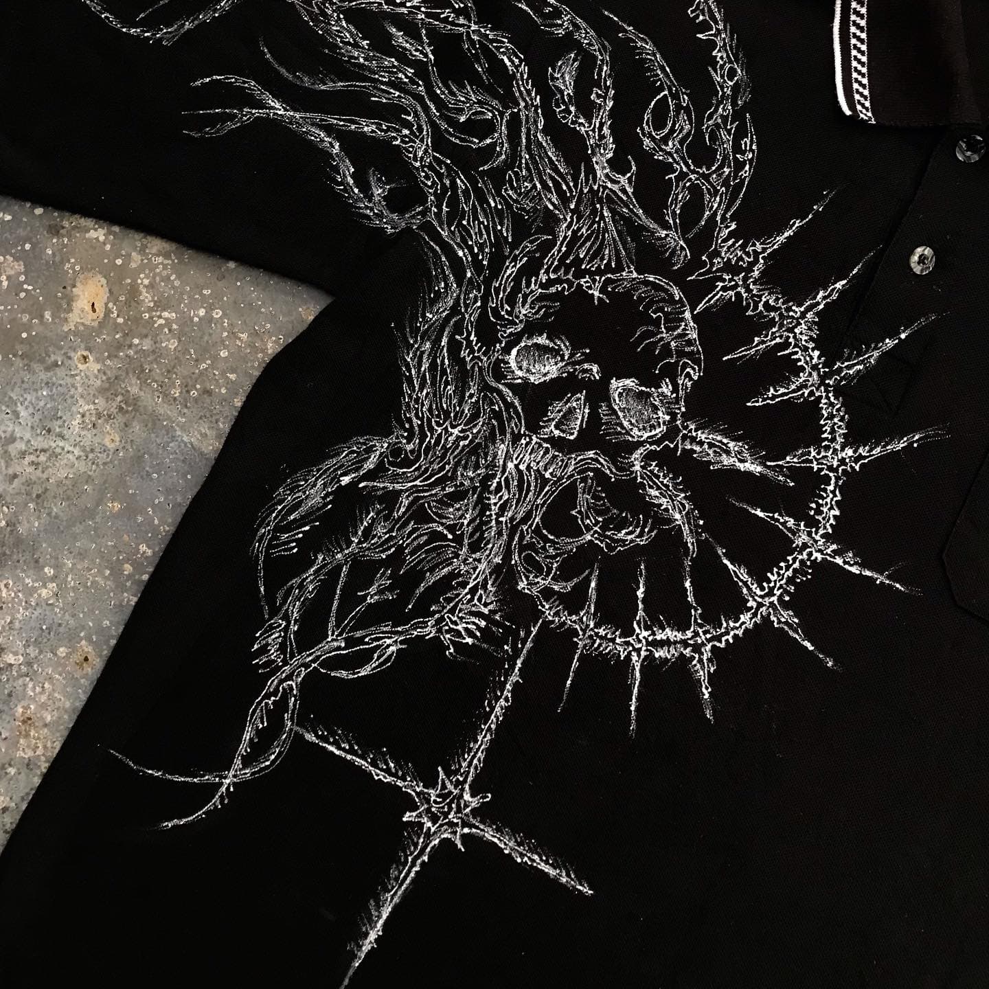 FOUNDED skull thorns artwork